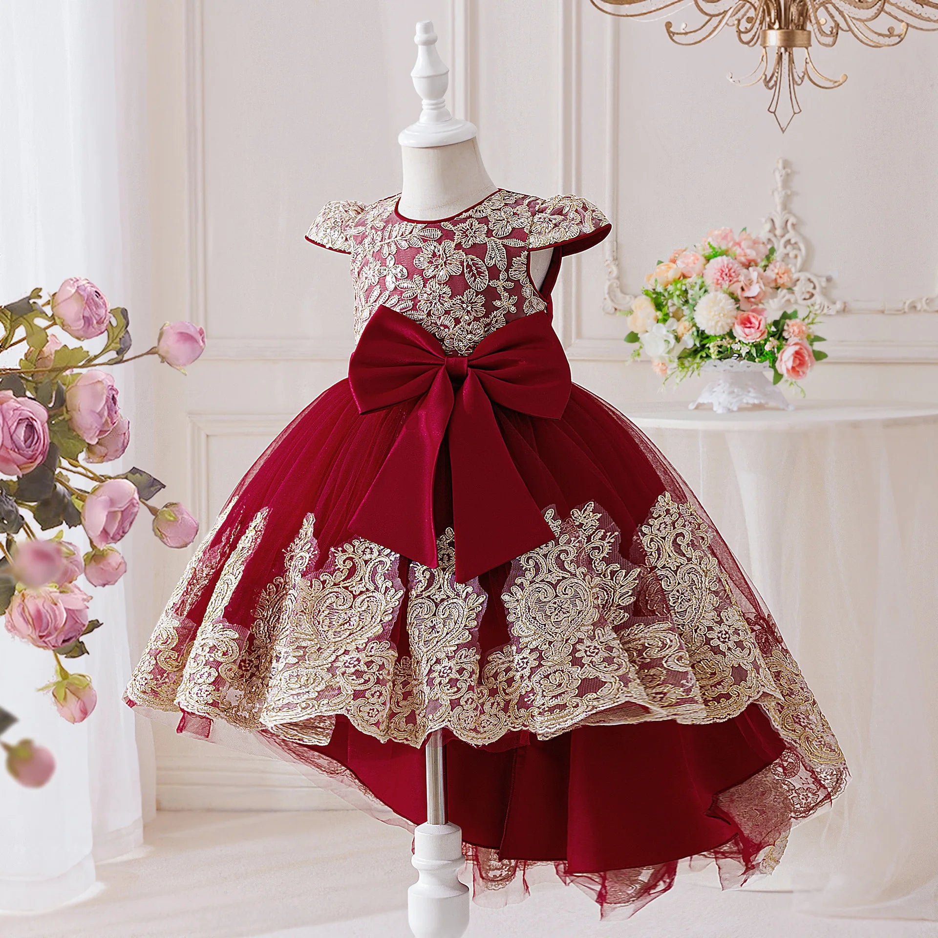 Robe de cérémonie Noël avec traine Jini