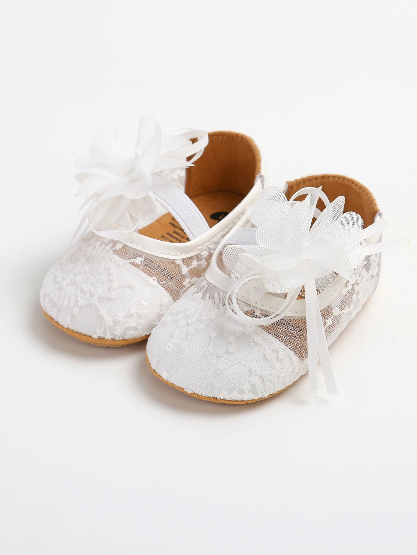 Chaussure de mariage bébé