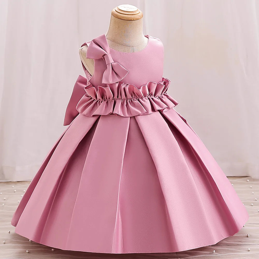 Robe de cérémonie satinée et élégante