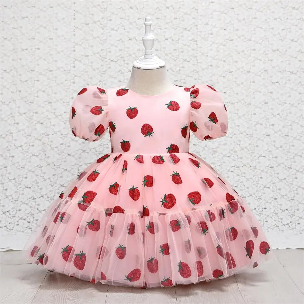 Robe anniversaire bébé fraise