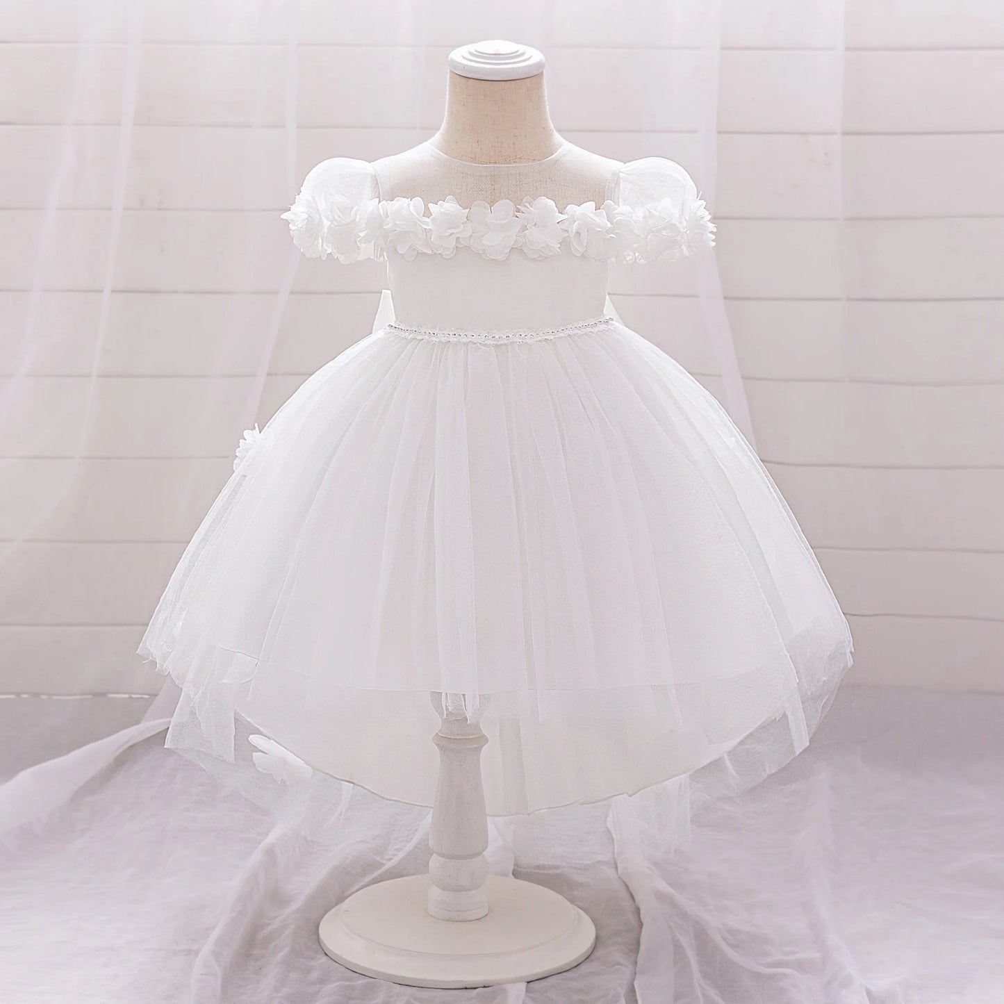 Robe cérémonie avec traine et fleurs Melissa