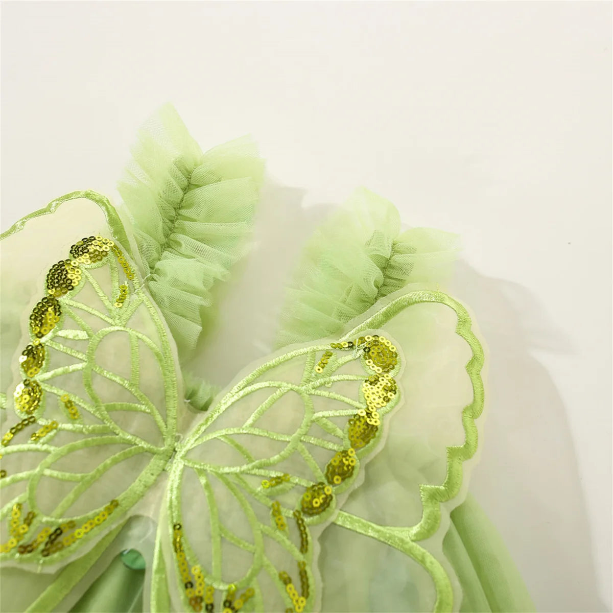 Robe bébé aile de papillon
