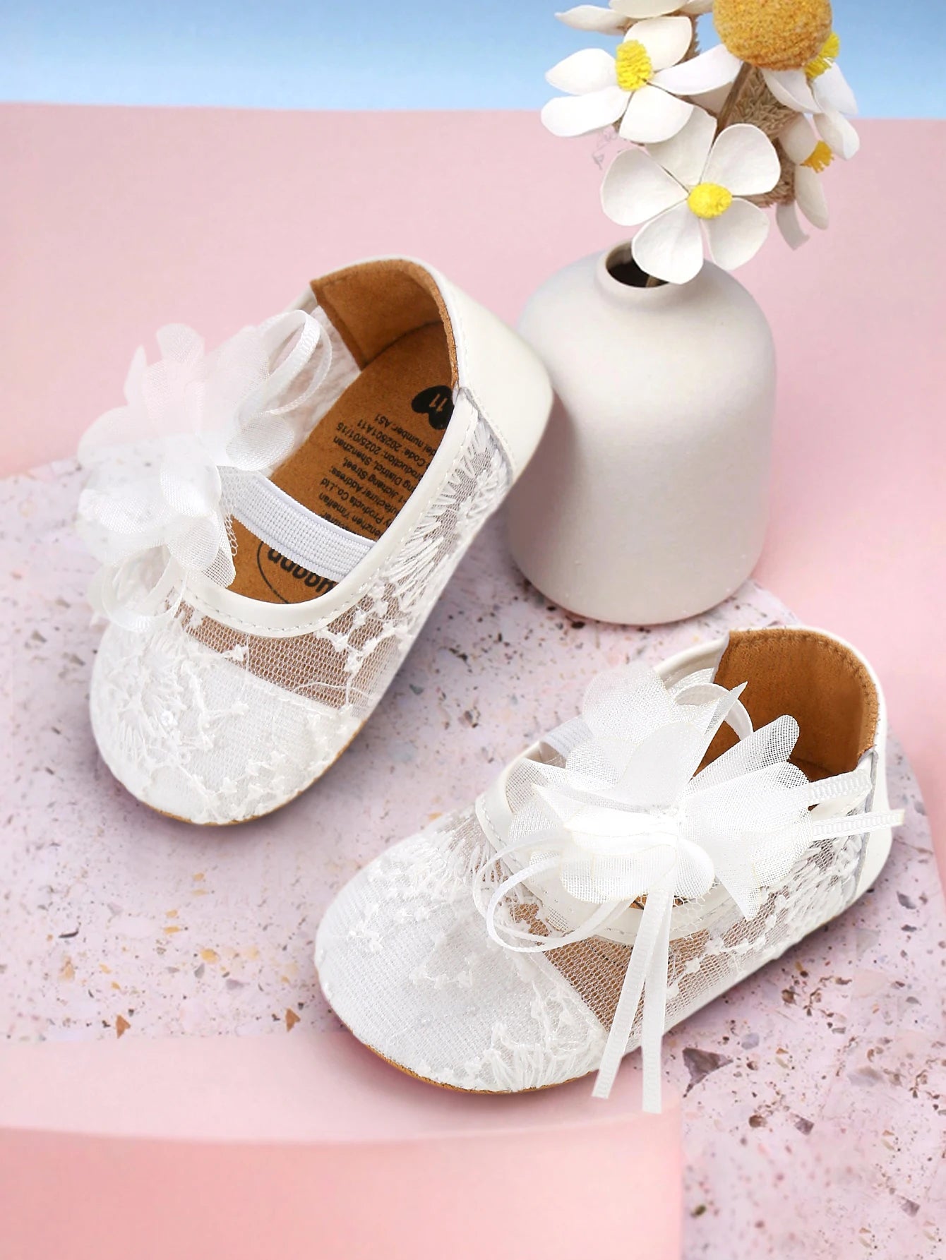 Chaussure de mariage bébé