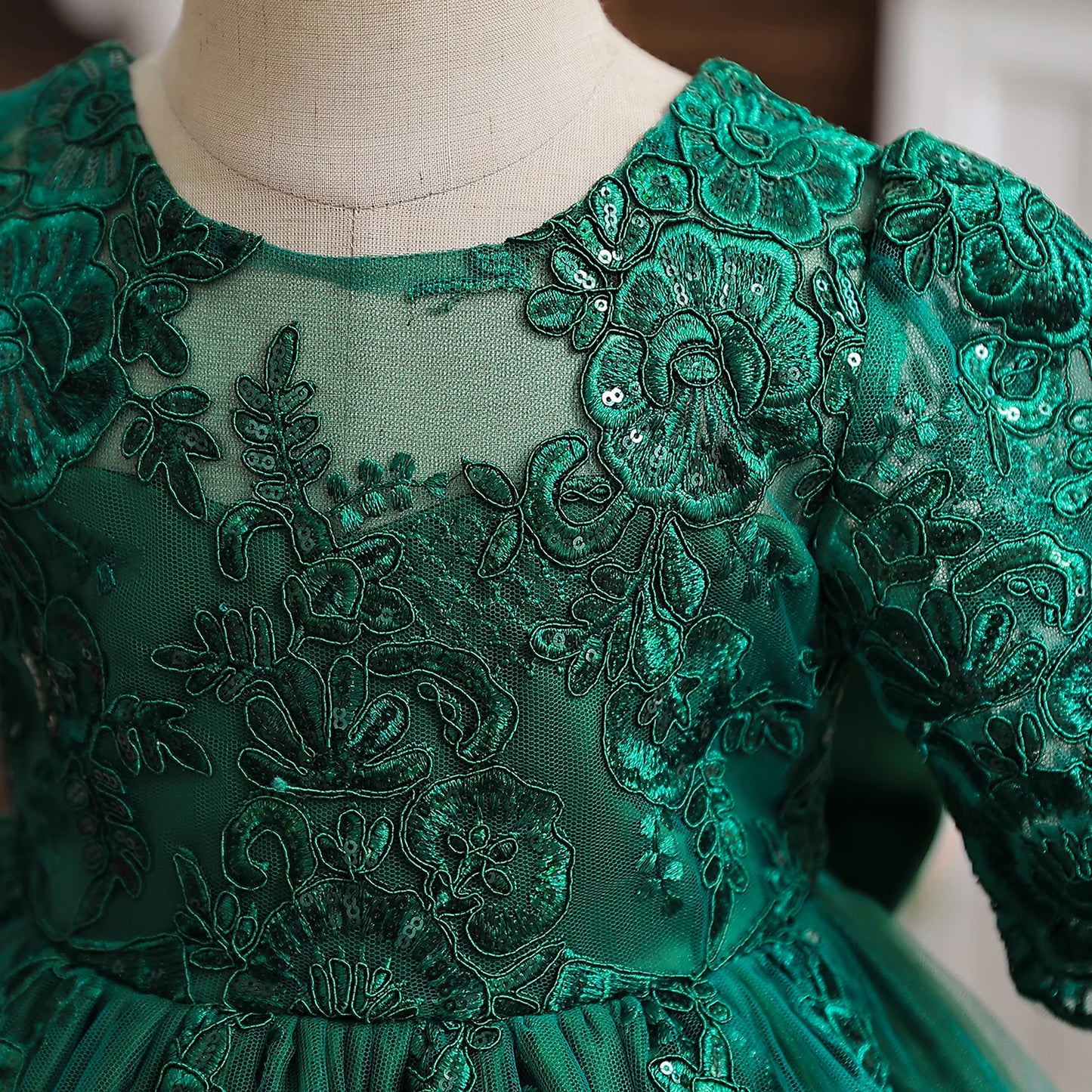 Robe de princesse pour anniversaire dorure