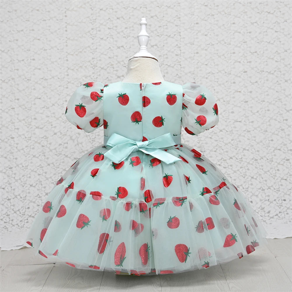 Robe anniversaire bébé fraise
