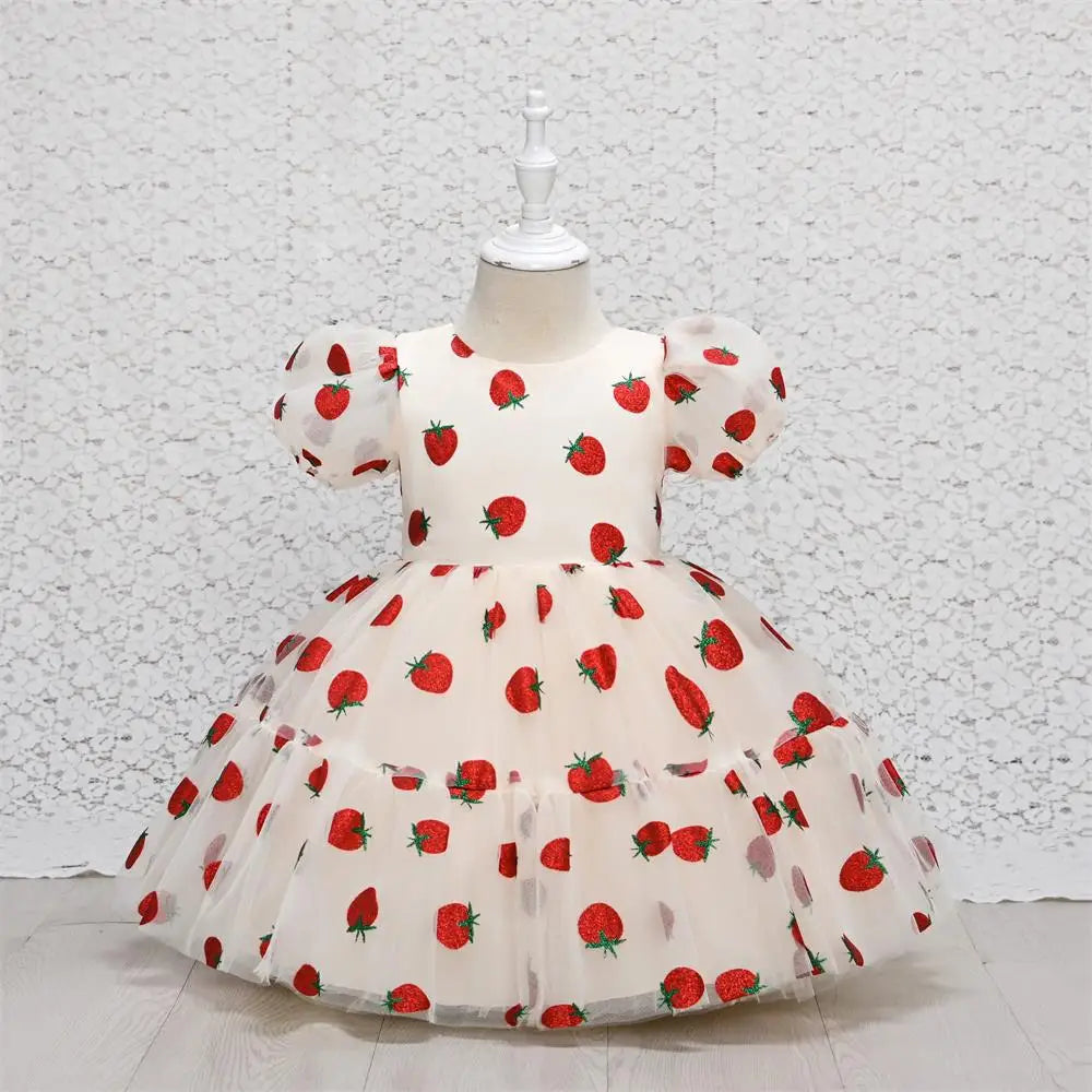 Robe anniversaire bébé fraise