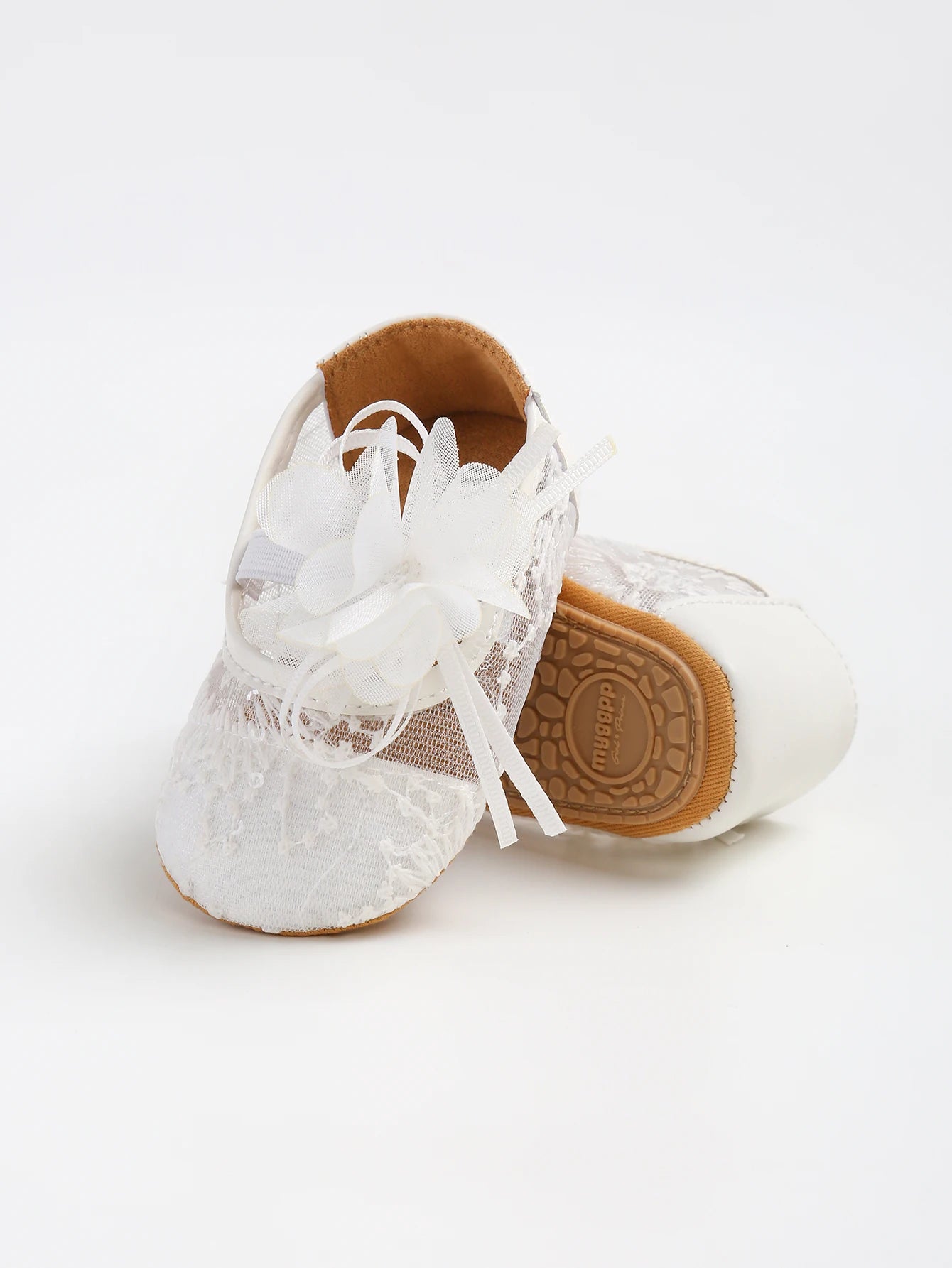Chaussure de mariage bébé