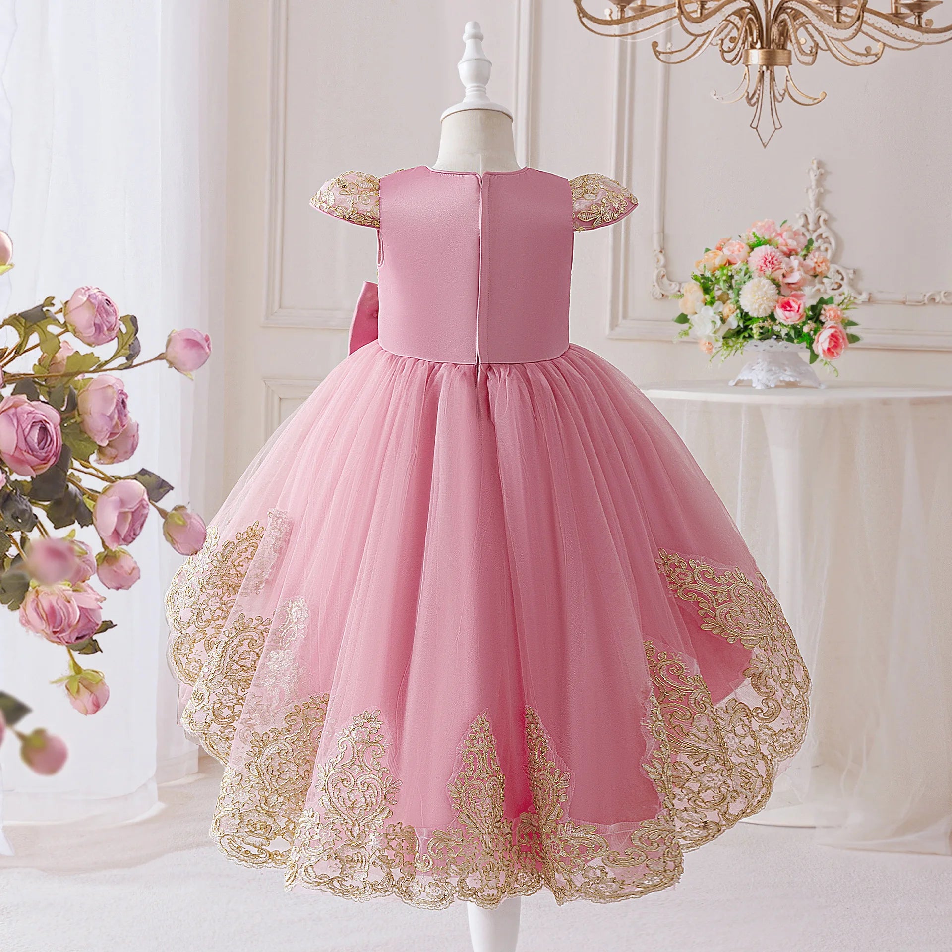 Robe de cérémonie Noël avec traine Jini