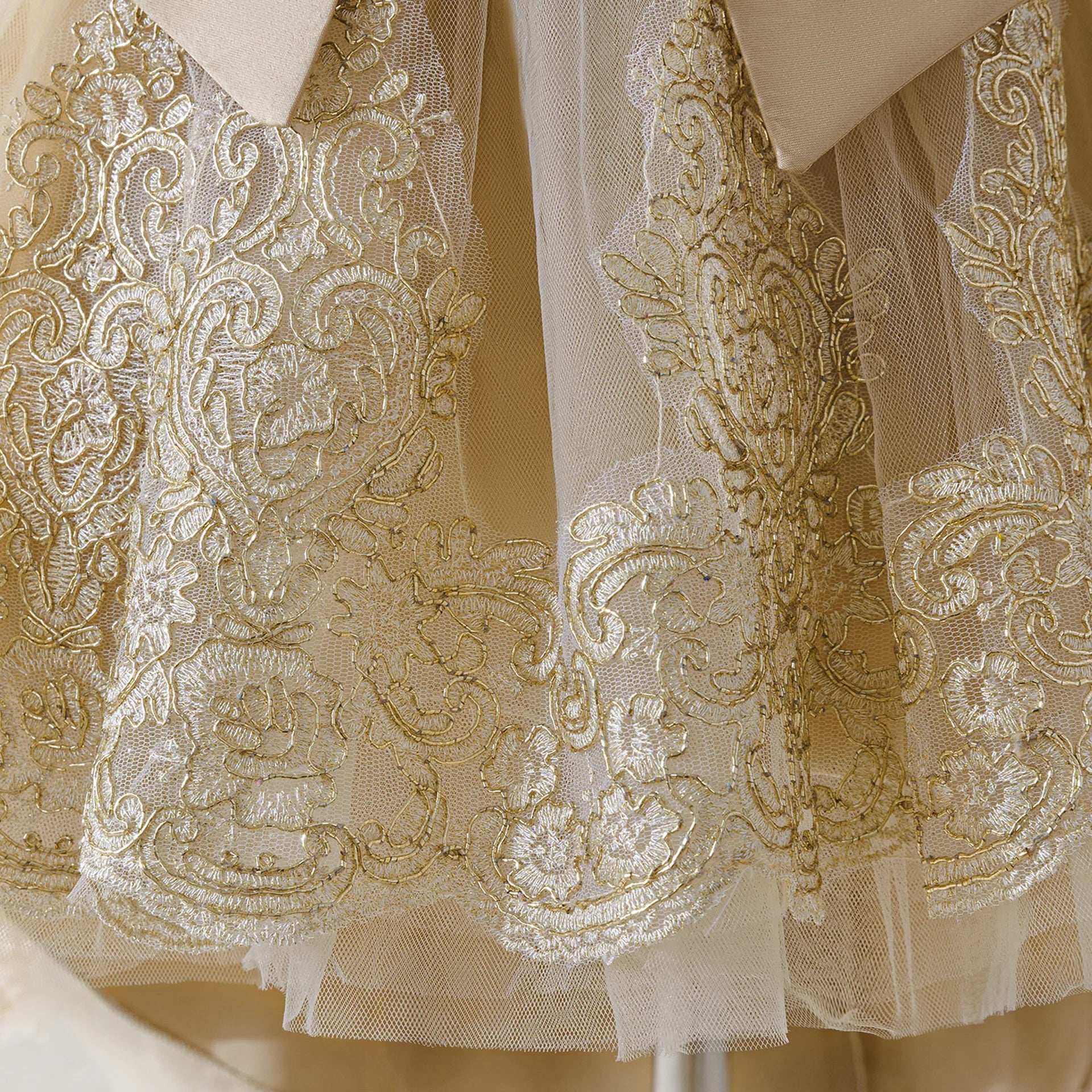 Robe de cérémonie Noël avec traine Jini