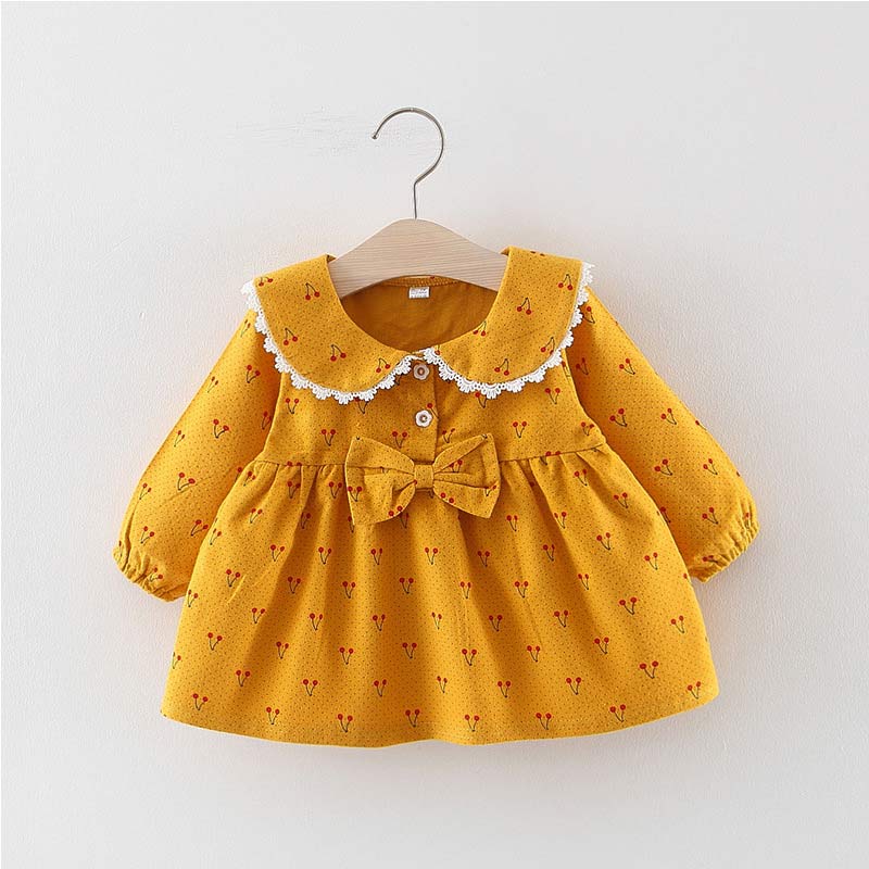 Robe pour bébé avec des motifs de Cerise