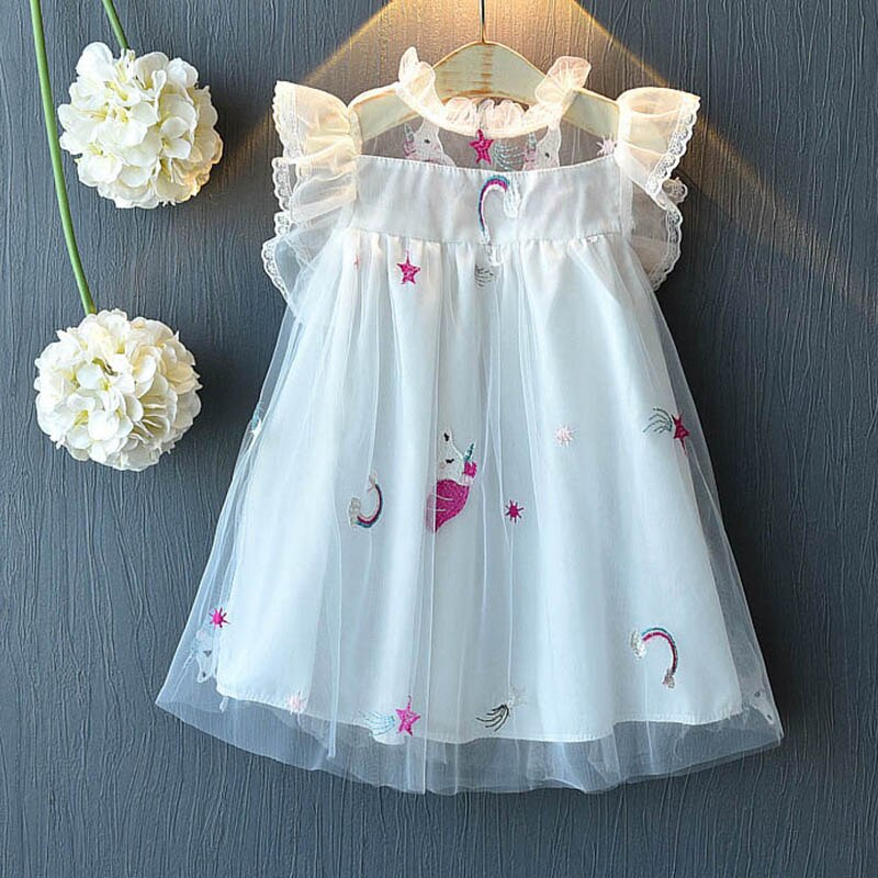 Robe enfant Licorne arc-en-ciel voile