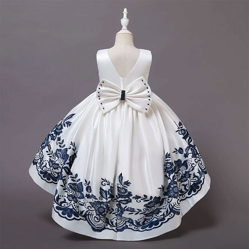 robe fille princesse bleu aux motifs de fleurs