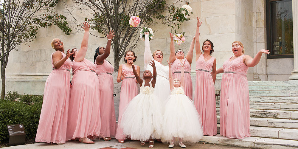 8 choses que vous devez savoir avant de choisir une robe de fille d'honneur
