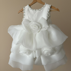 Robe de princesse fille Perla blanche, détail perles épaules