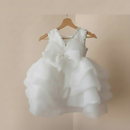 Robe de princesse fille Perla champagne, look complet