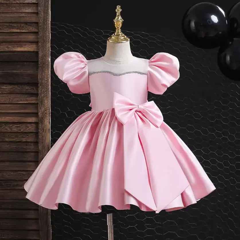 El vestido formal de María