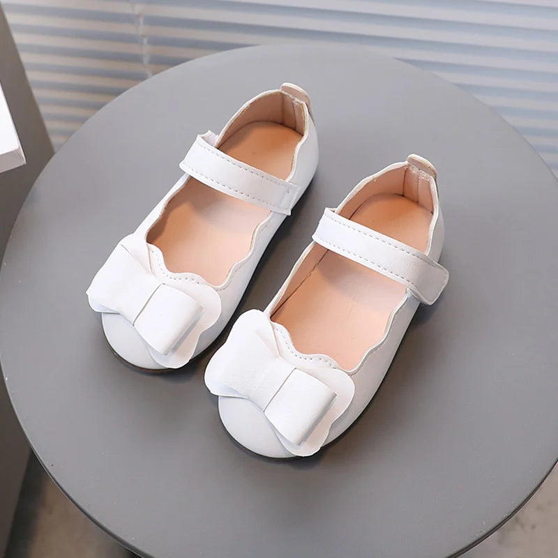 Ballerine in similpelle con fiocco per bambina