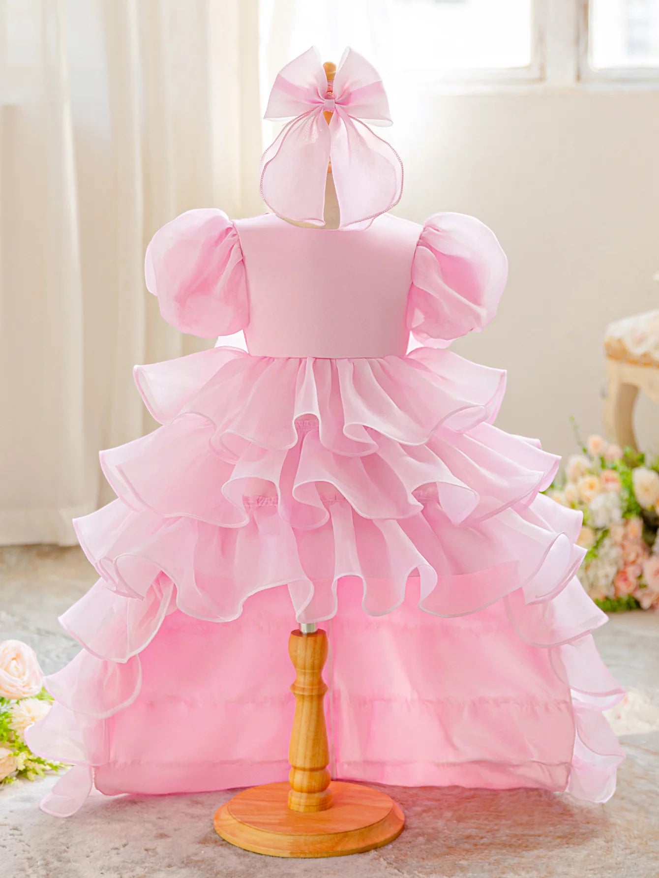 Robe anniversaire fille - Traine et froufrou
