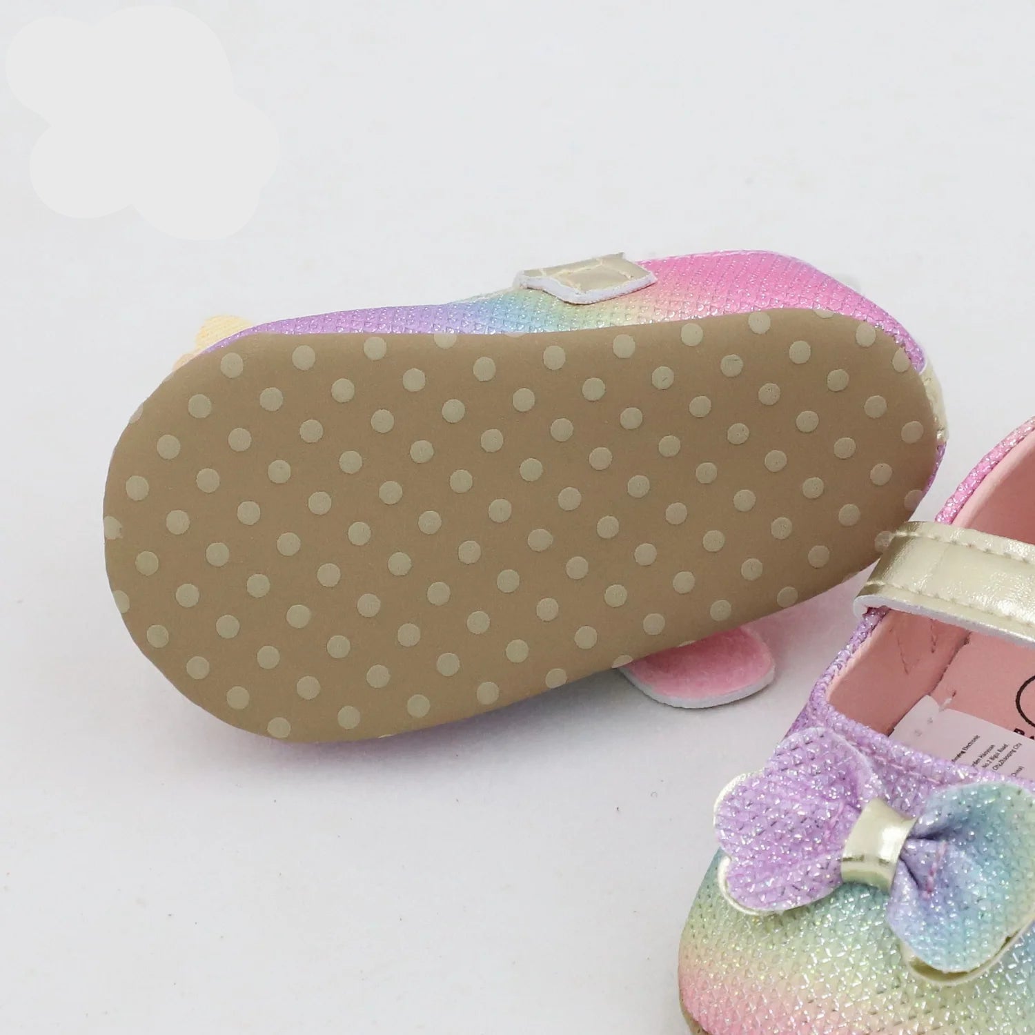 Chaussure bébé arc-en-ciel