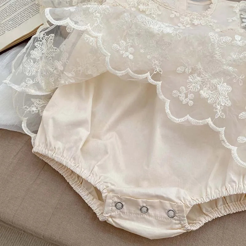 Barboteuse bébé pour baptême Milana