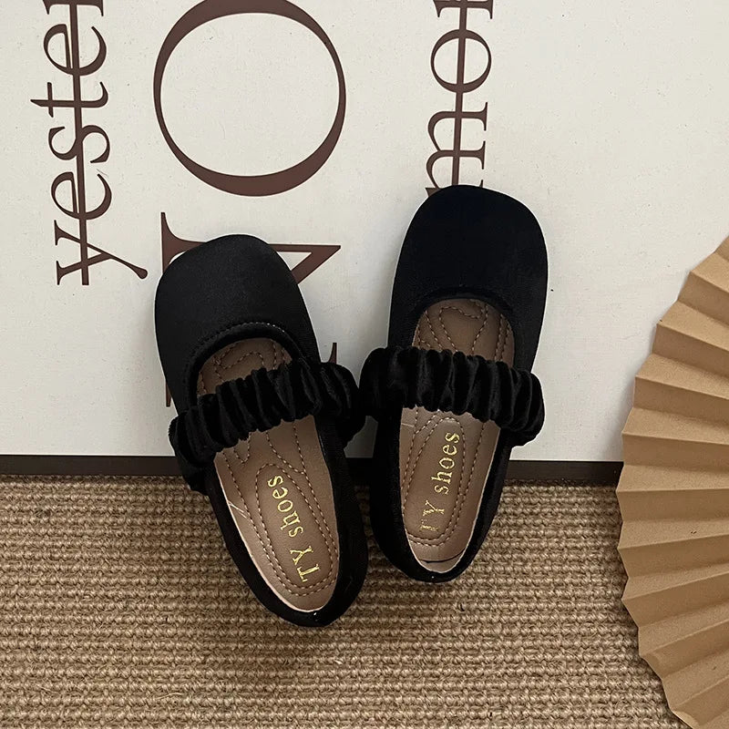 Ballerine in pelle scamosciata in stile natalizio per bambine