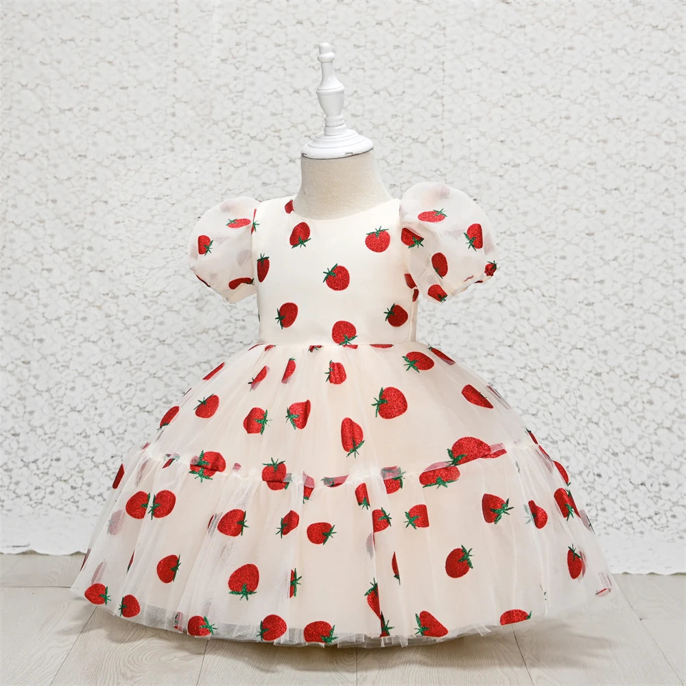 Robe avec des fraises hotsell