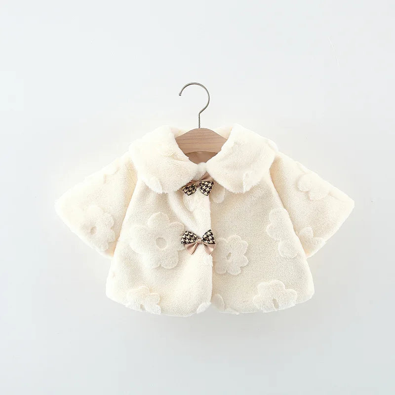 Gena, bambina Gillet