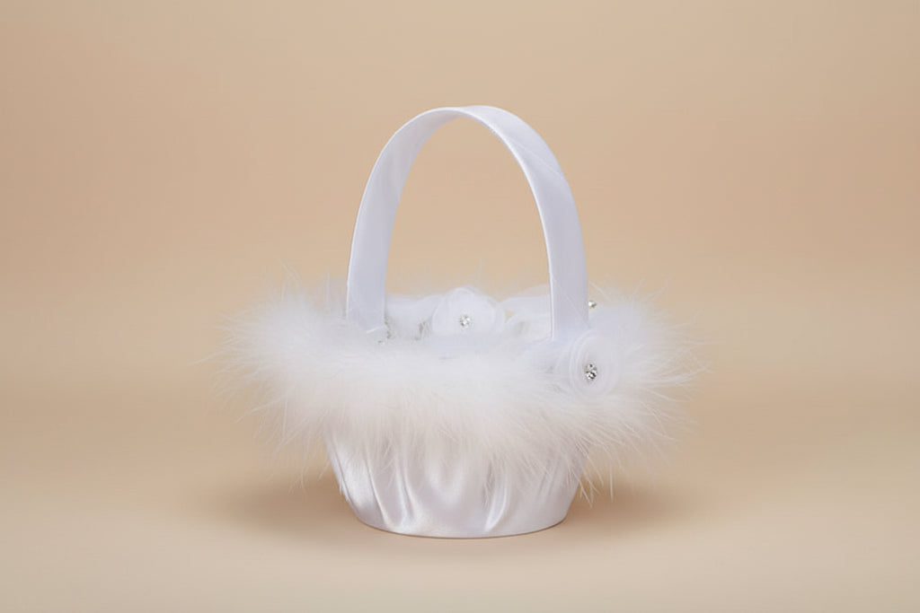 Panier blanc pour baptême enfant