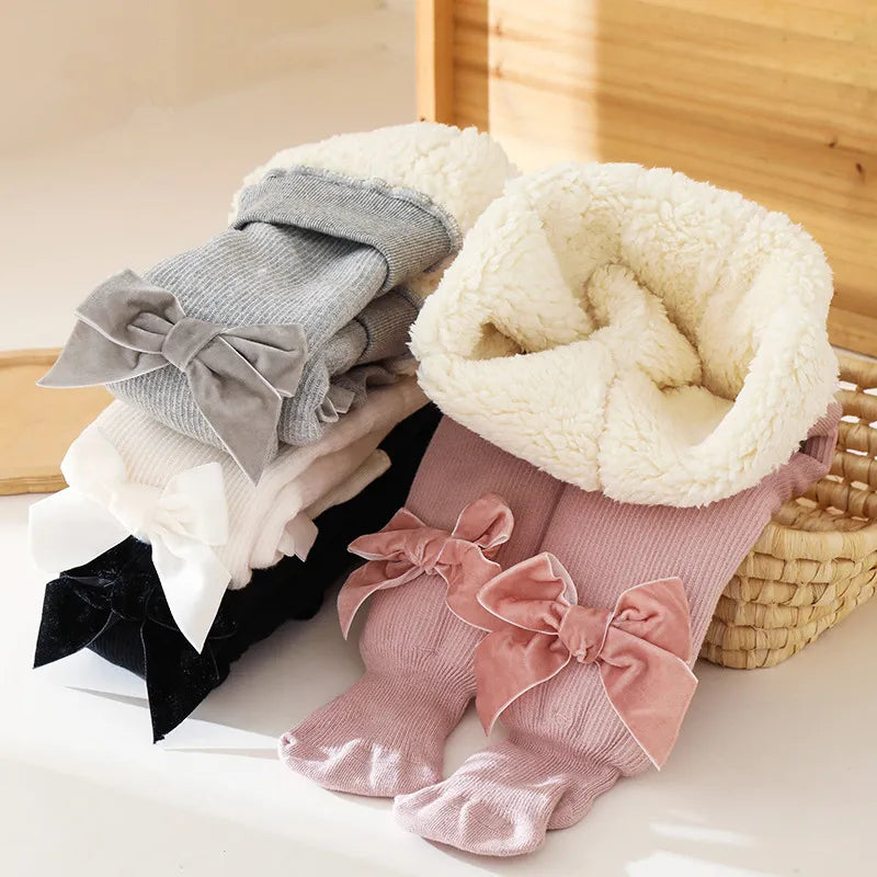 Collant molletonner avec nœud papillon