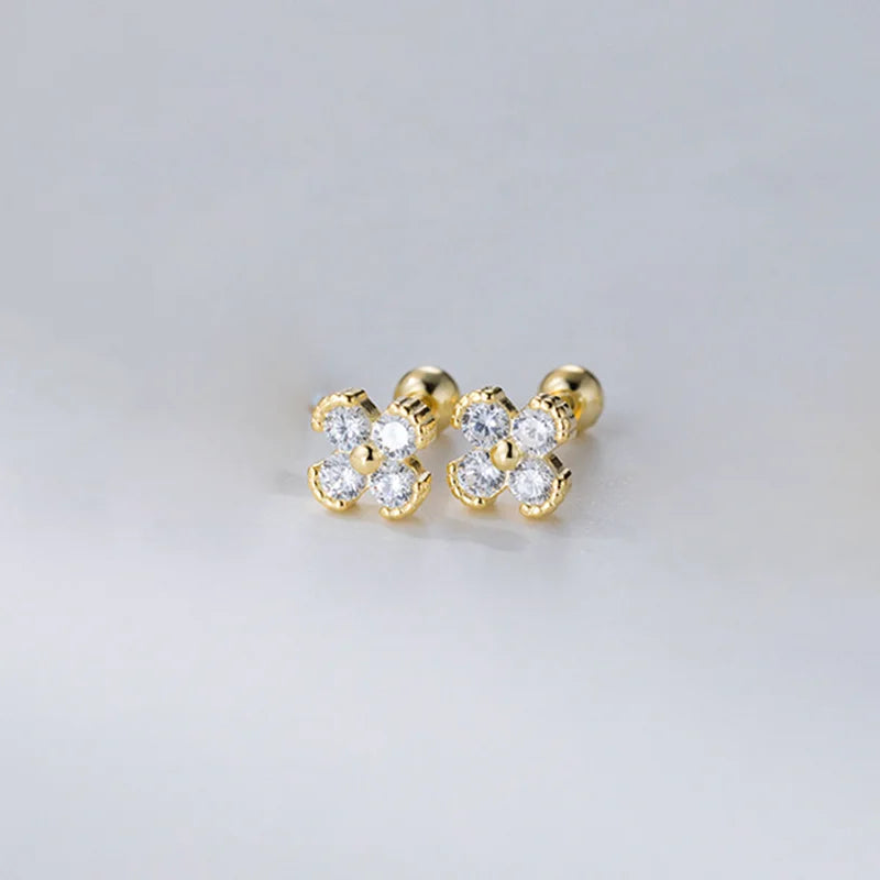 Boucle d'oreille enfant - Petit trèfle or - L'univers de la licorne