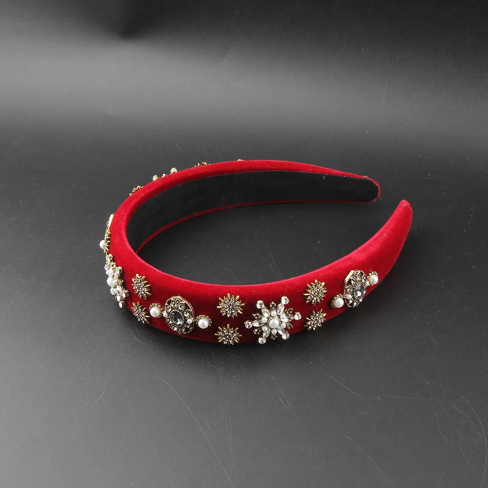 Diadema navideña con pedrería