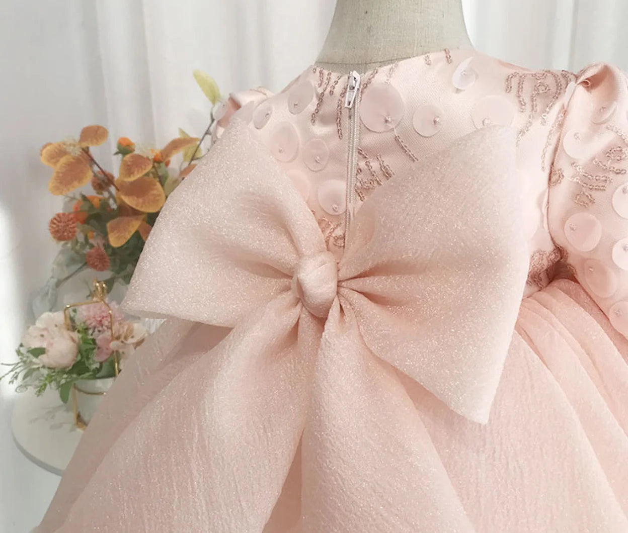 Vestido rosa de cumpleaños para bebé