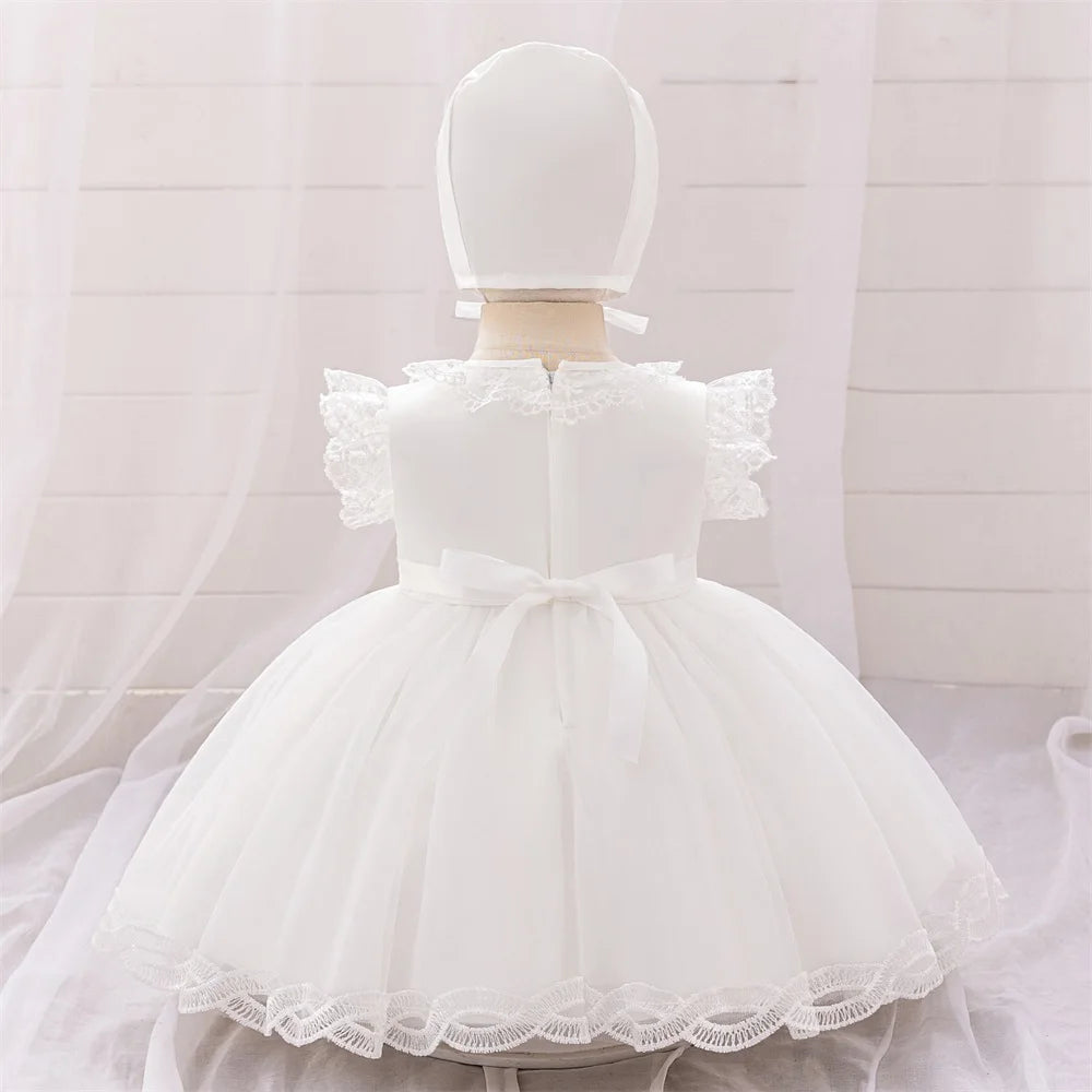 Precioso vestido blanco de bautizo
