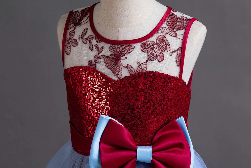 Abito da principessa incantata per il compleanno della bambina