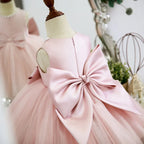 Vestido formal infantil de María