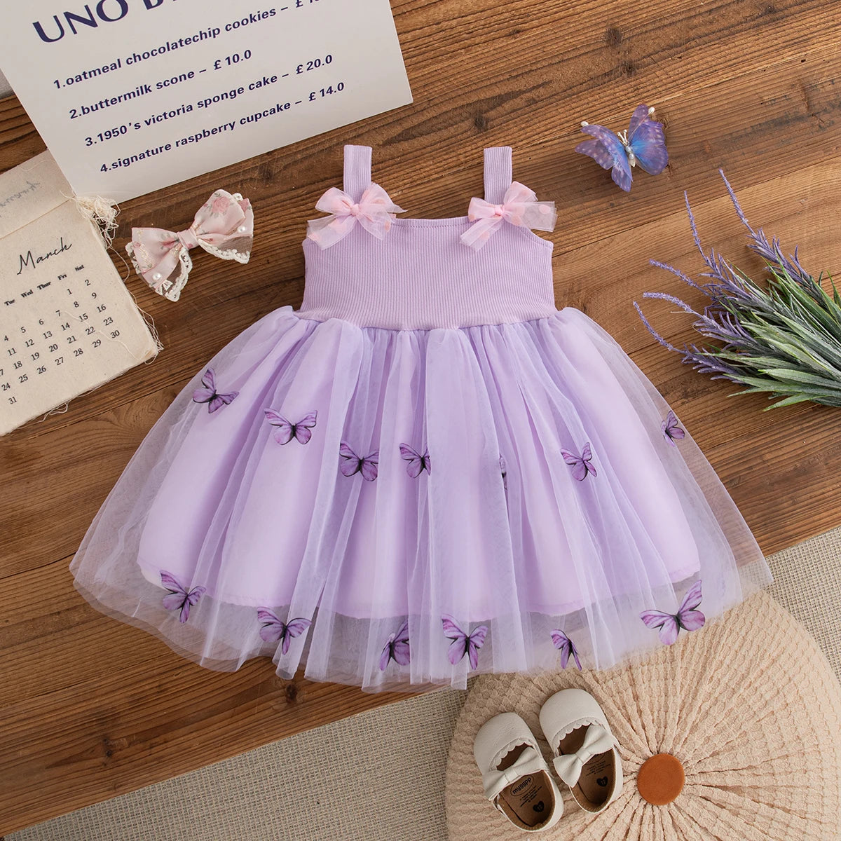 Robe enfant papillon fleurie