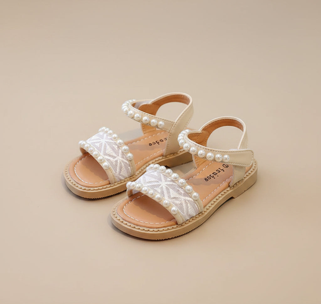 Sandale perle et motif pour enfant