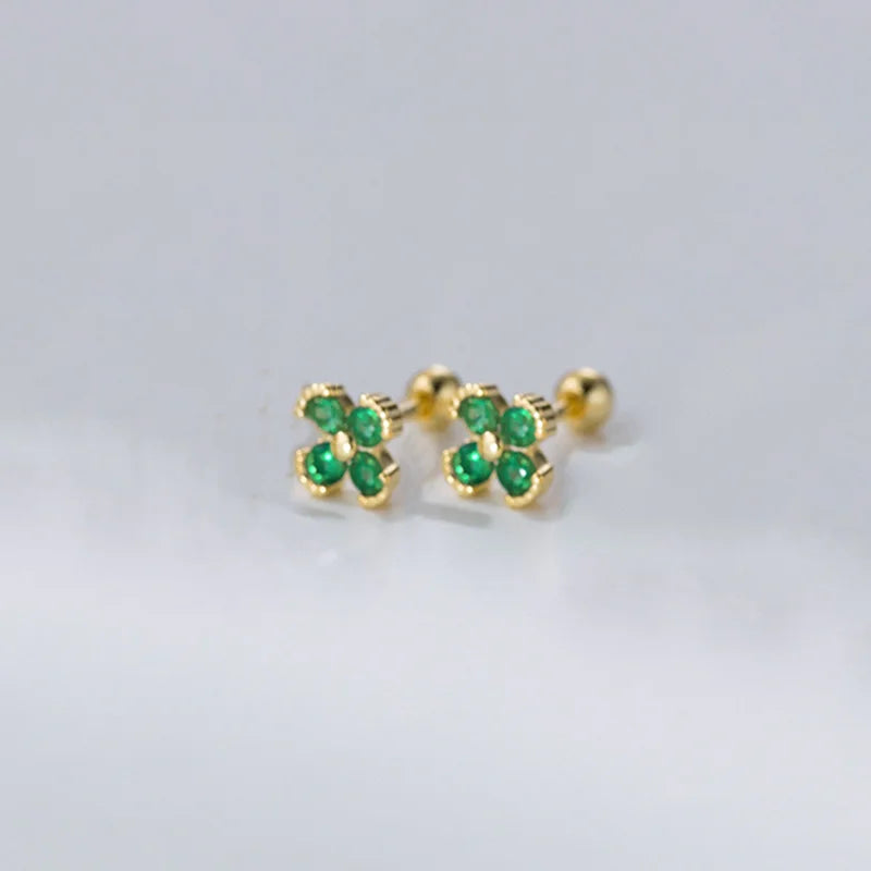 Boucle d'oreille enfant - Petit trèfle or - L'univers de la licorne