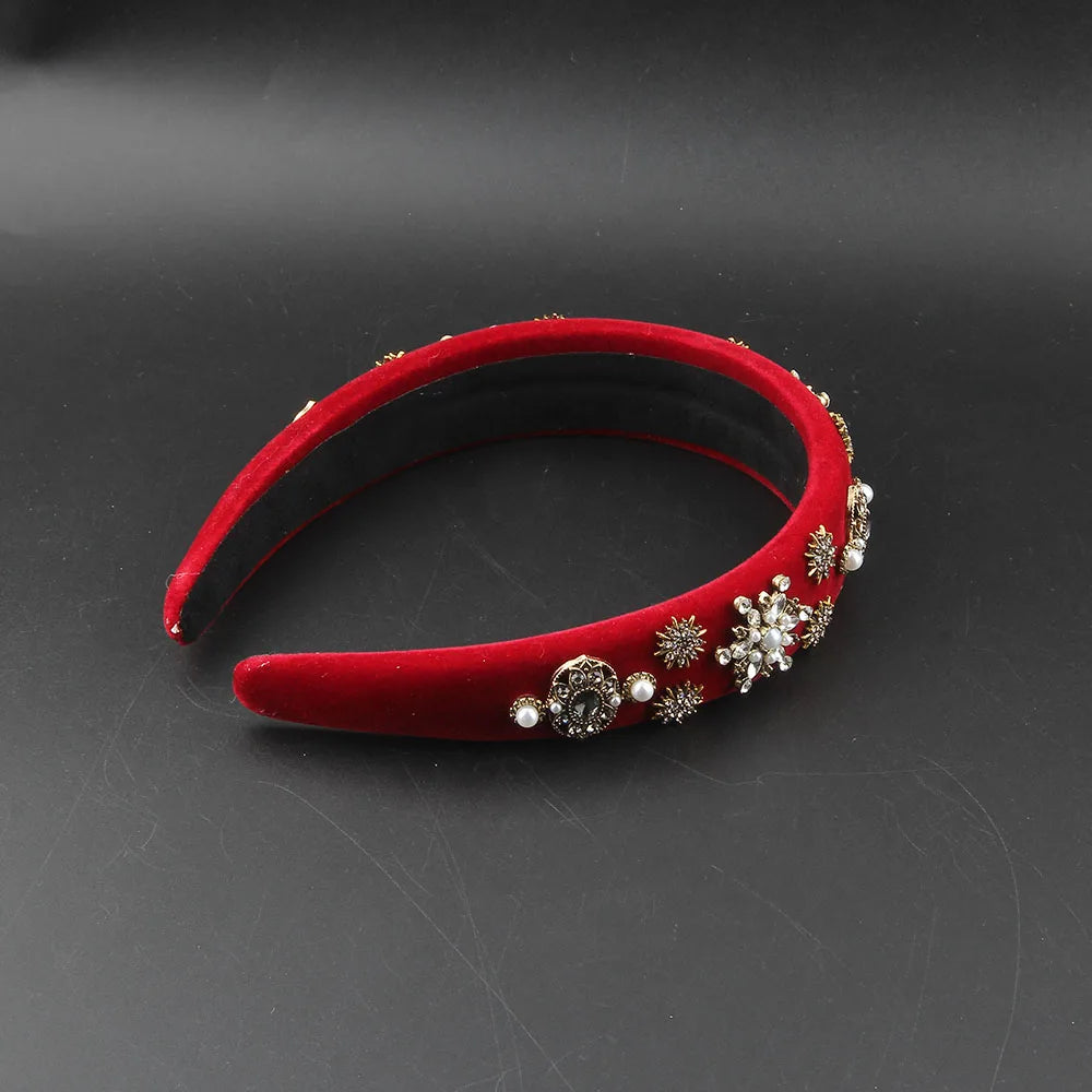 Diadema navideña con pedrería