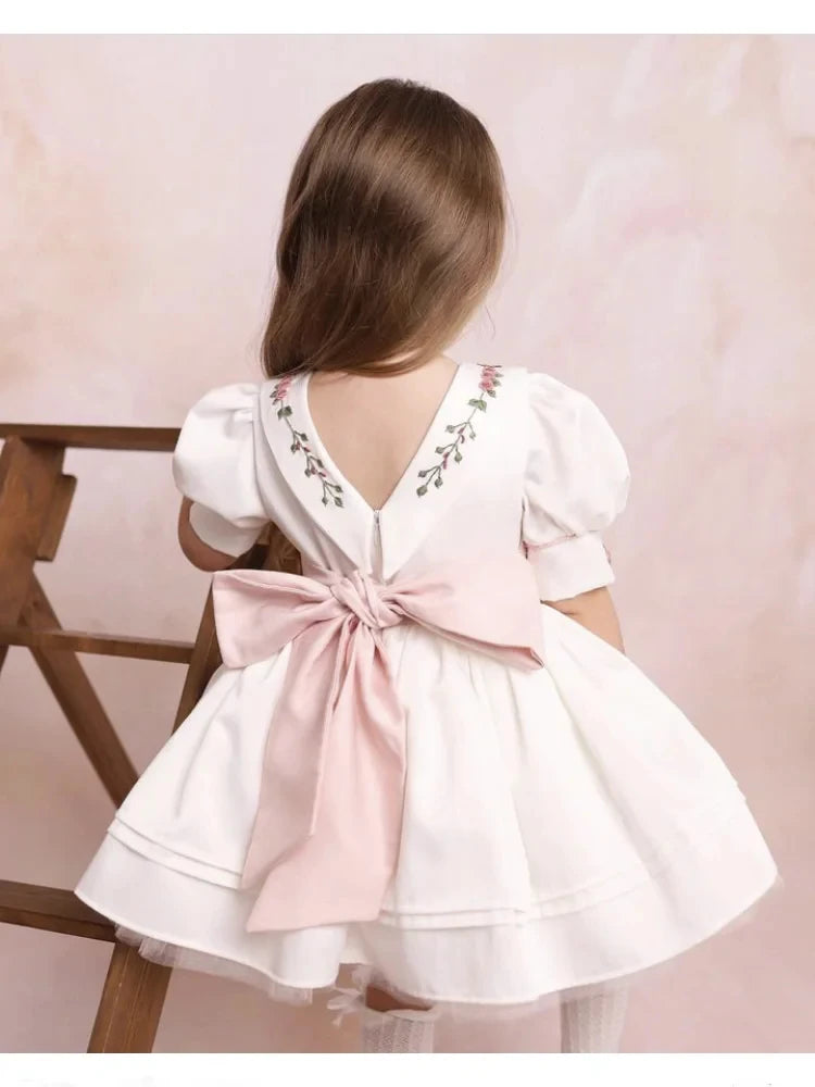Vestido de novia rústico para niños