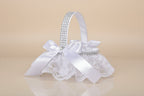 Panier blanc pour baptême enfant