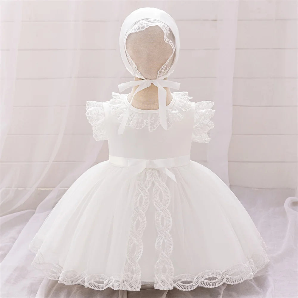 Precioso vestido blanco de bautizo