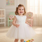 Robe blanche baptême bébé fille