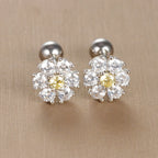Boucles d'oreilles classiques en forme de fleurs avec cristaux blancs transparents pour une brillance maximale