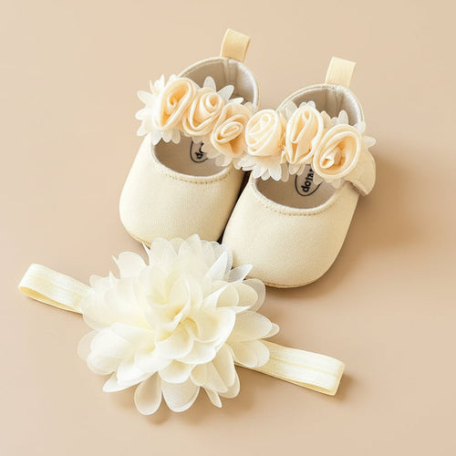 Ensemble chaussons fleuris et bandeau bébé fille cérémonie coloris beige 0-12 mois