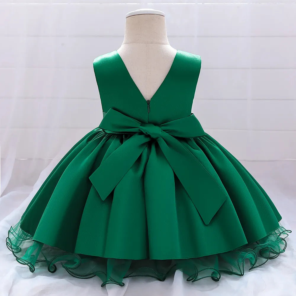 Dos robe verte anniversaire fille satinée avec nœud