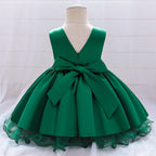 Dos robe verte anniversaire fille satinée avec nœud