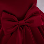 Détail tissu satin robe anniversaire fille