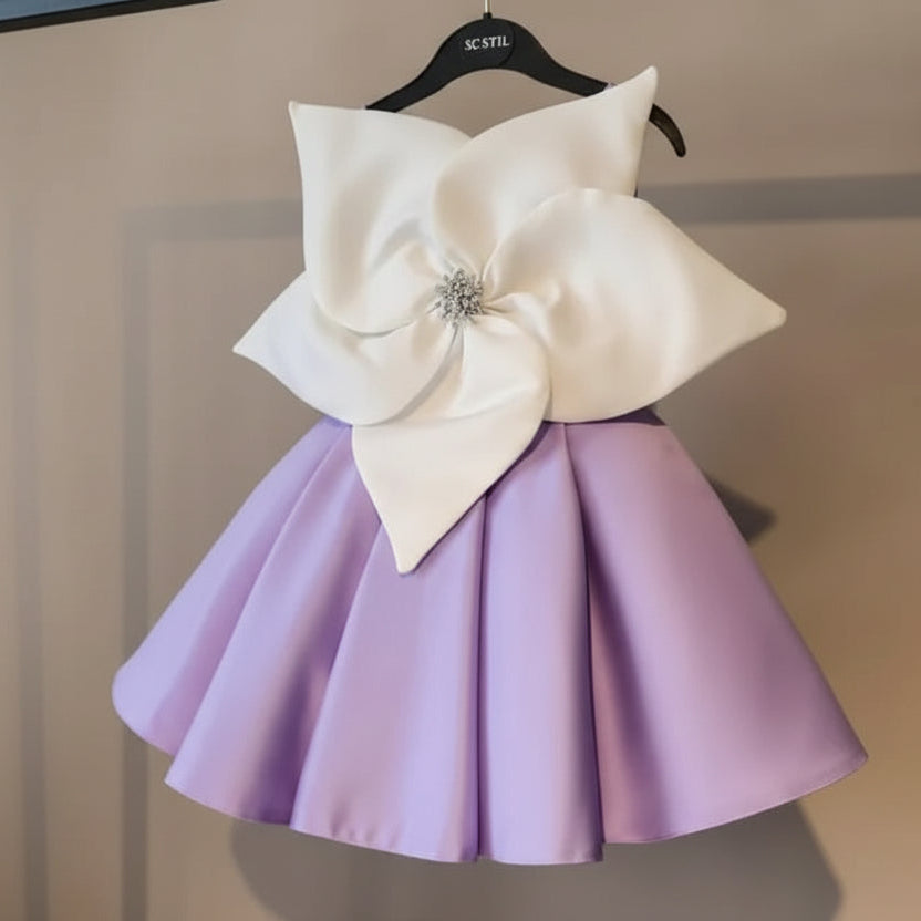 Robe cérémonie fille satin violet grande fleur élégante pour cérémonie