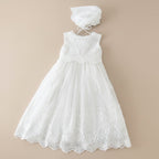 Robe de cérémonie blanche Angélique pour bébé avec bustier en dentelle et jupe fluide